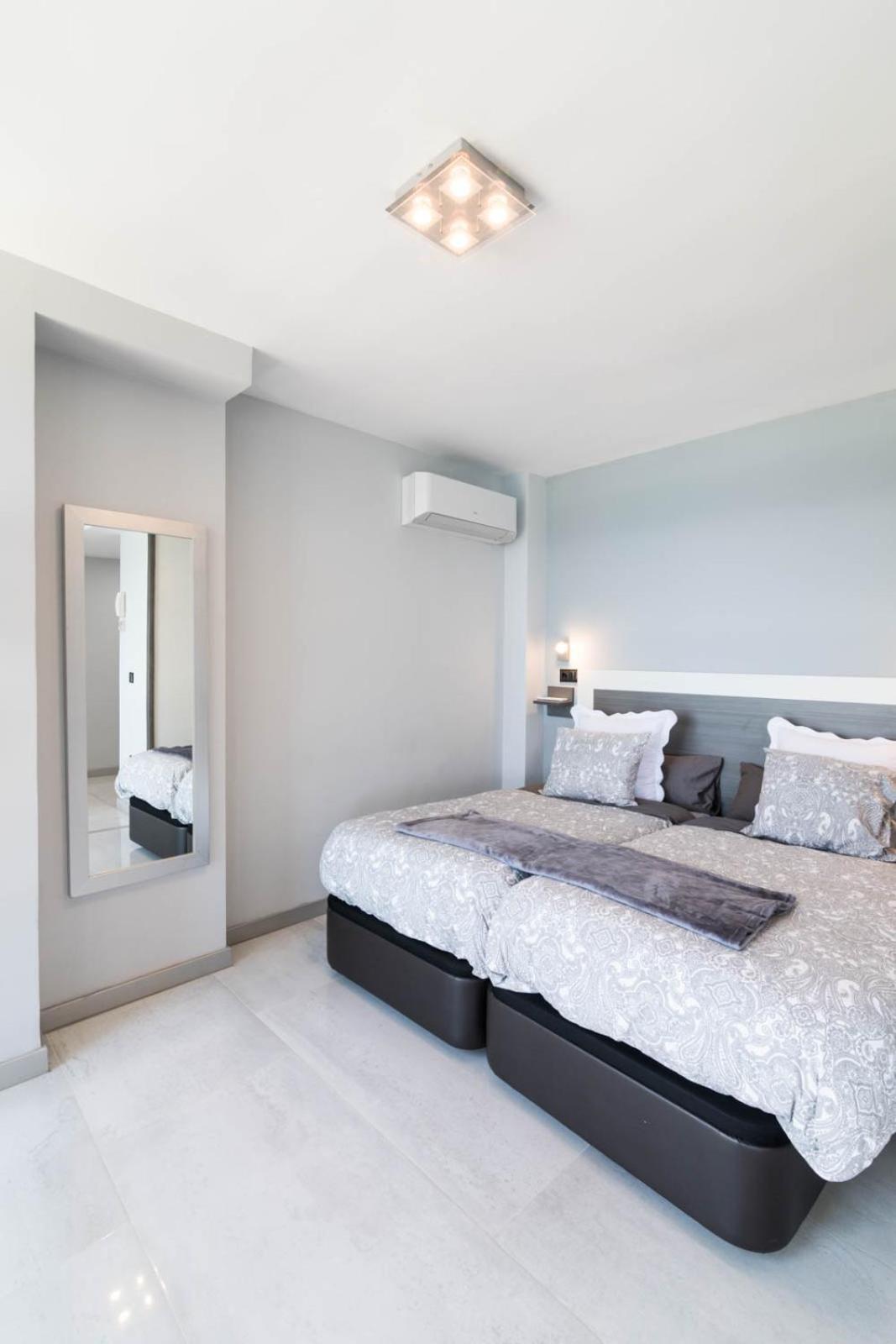 Apartmán Deluxe Supreme Màlaga Exteriér fotografie